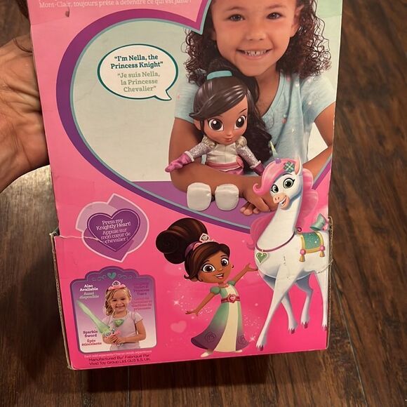 Talk and Sing Knight Nella the princess knight Doll Toy New In Box - Picture 6 of 7